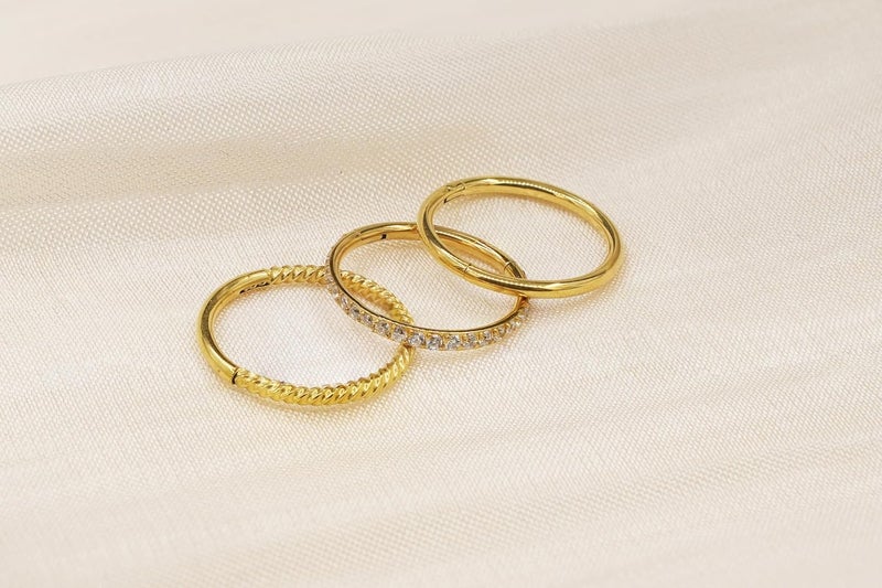 HQLA 16G 18G 6mm 8mm 10mm Hinged Clicker Segment CZ Twisted Clicker Nose Rings Hoop Helix Cartilage Daith Tragus Sleeper Earrings Body Piercing for Women Men - Image 1